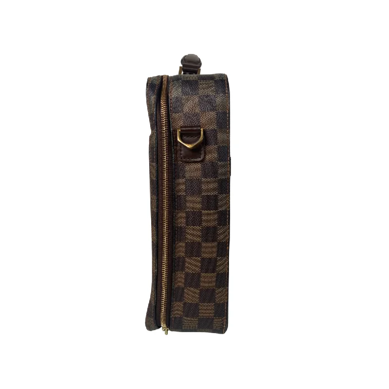 Ladies Louis Vuitton handbags with a detachable coin purse insideLouis Vuitton Porte Ordinator Savana Damier Ebène Canvas