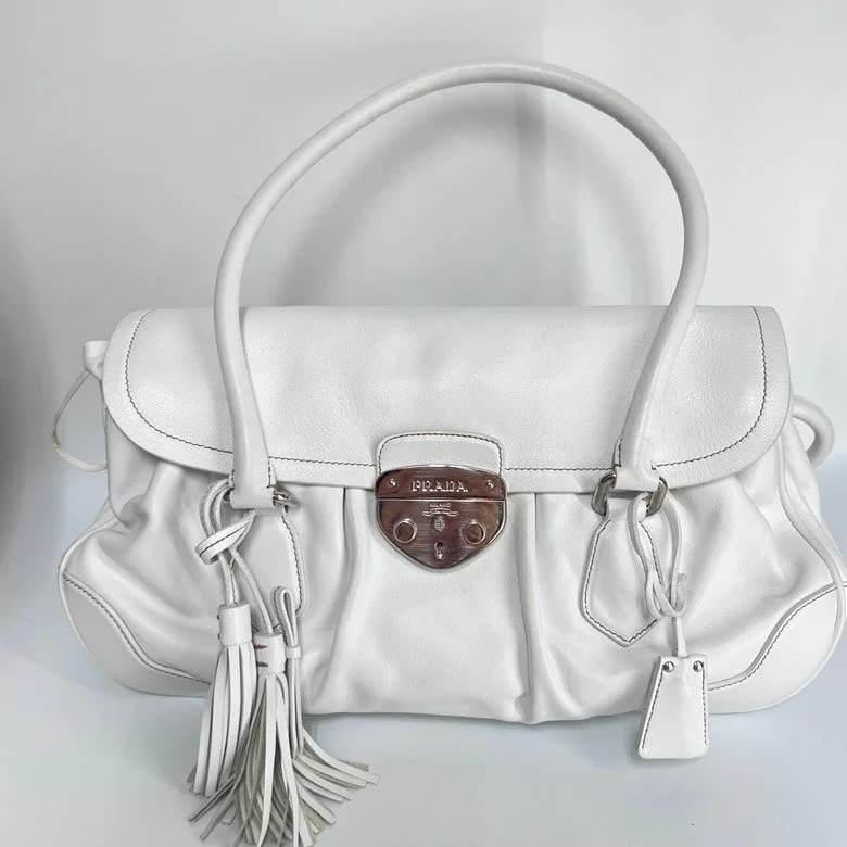 Prada bags with a front - flap pocket for quick access to essentialsPrada White Leather Handbag Medium