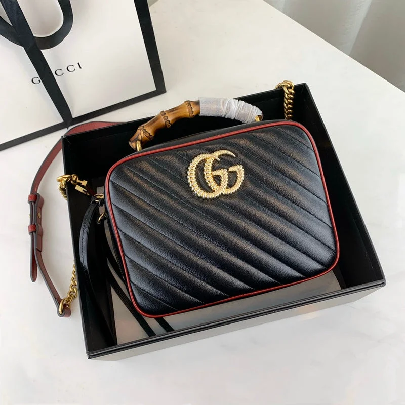 Ladies Gucci handbags with a detachable coin purse insideLadies Gucci handbags with a detachable coin purse insideGucci Bags