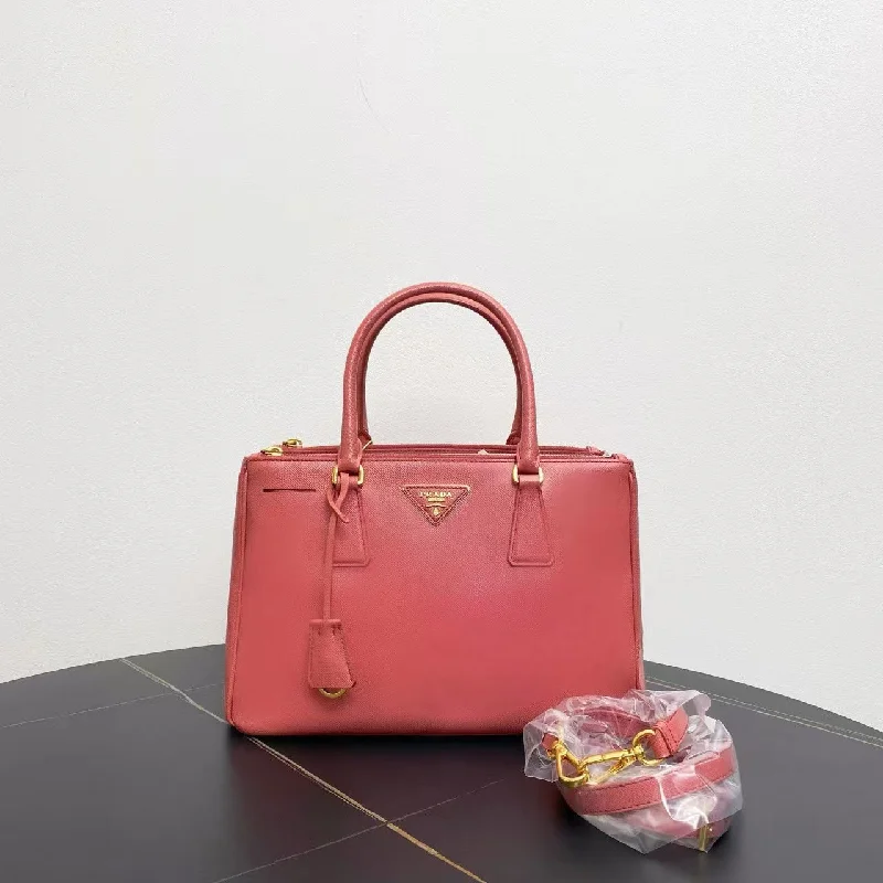 Ladies Prada Galleria bags with a textured leather surface for a more tactile lookPrada Saffiano Pink Tote Bag Medium Size