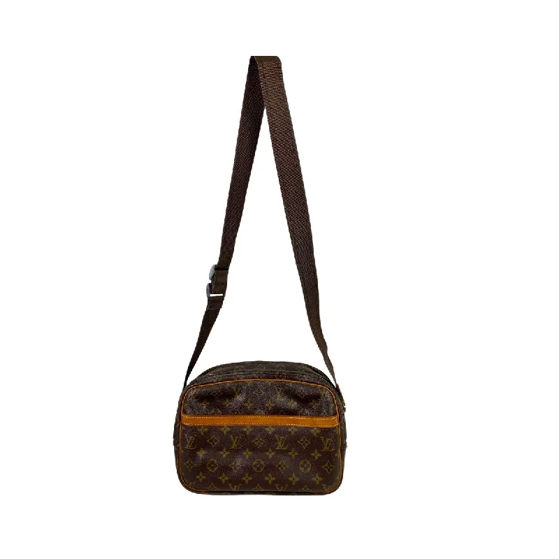 Louis Vuitton Petite Malle bags with a hard - shell structure for uniquenessLouis Vuitton Reporter PM Monogram Canvas