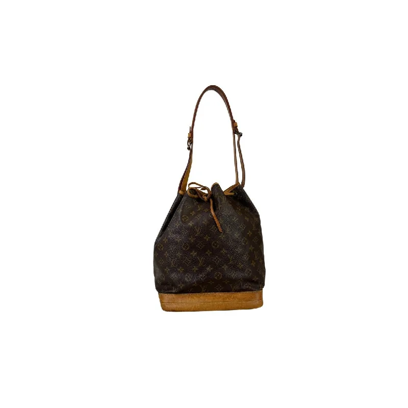 Louis Vuitton bags with a detachable mobile phone holder for convenienceLouis Vuitton Noé Monogram Canvas