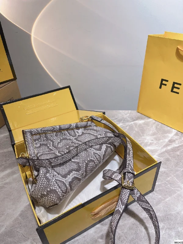 Ladies Fendi Peekaboo bags with a hand - carved leather detail for a unique and artisanal touchEN   Designer bags by Fendi 237