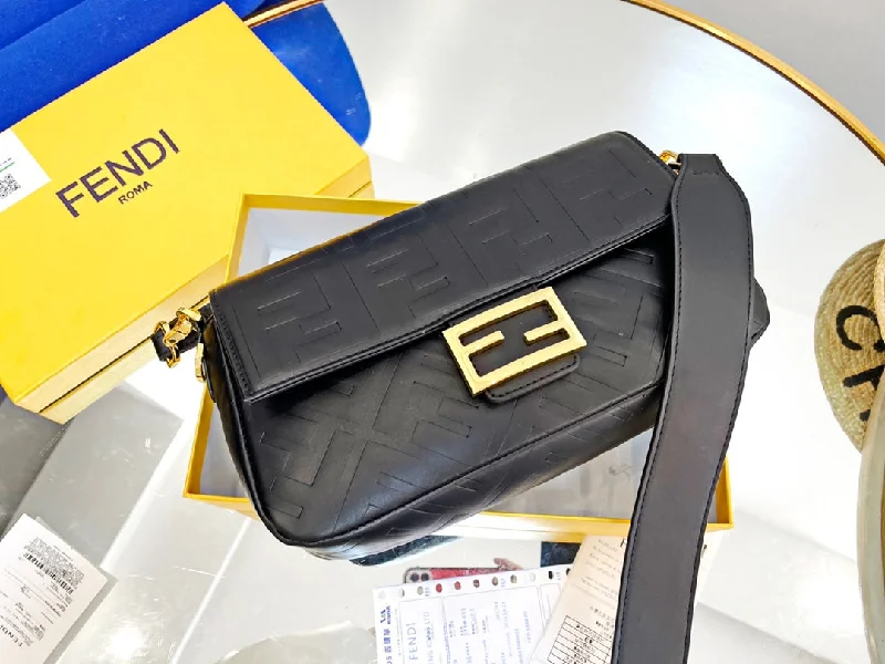 Fendi bags with a detachable sunglass holder for easy access to eyewearEN   Designer bags by Fendi 257