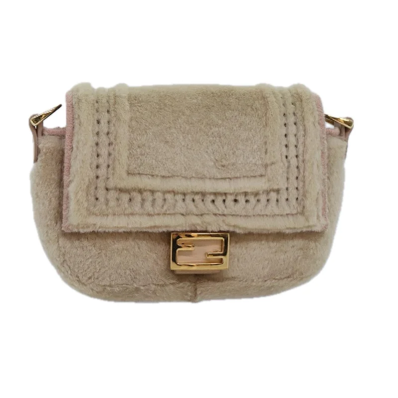 Fendi tote bags with a thermal - insulated pocket for keeping drinks hot or coldFENDI Chain Shoulder Wallet Beige Gold  90429