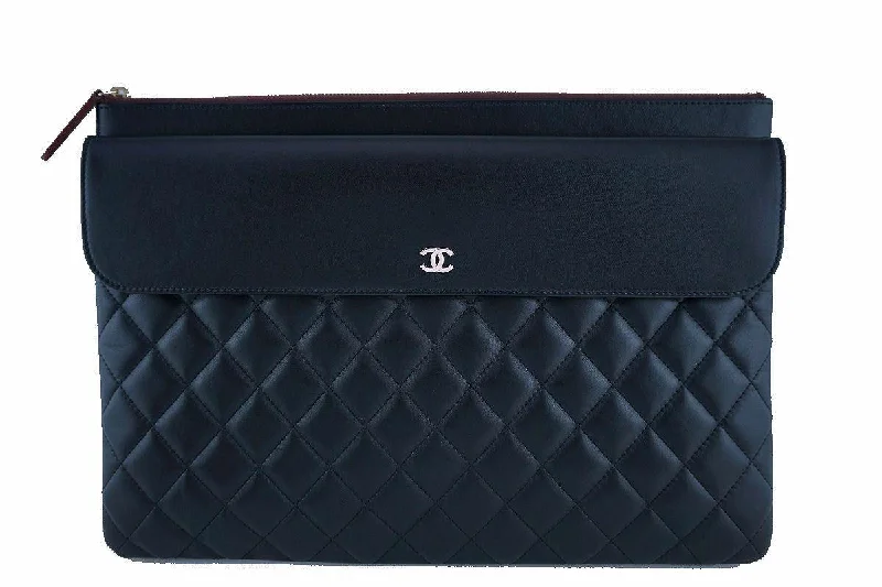 Chanel bags for women with a taste for high fashionNWT Chanel Black Classic Quilted Large O Case Flap Clutch Purse Bag GHW