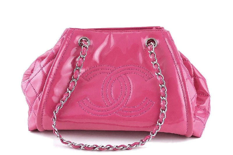 Chanel Medium Tote Bag for Office LadiesChanel Fuchsia Pink Patent Small Logo Shopper Tote Bag